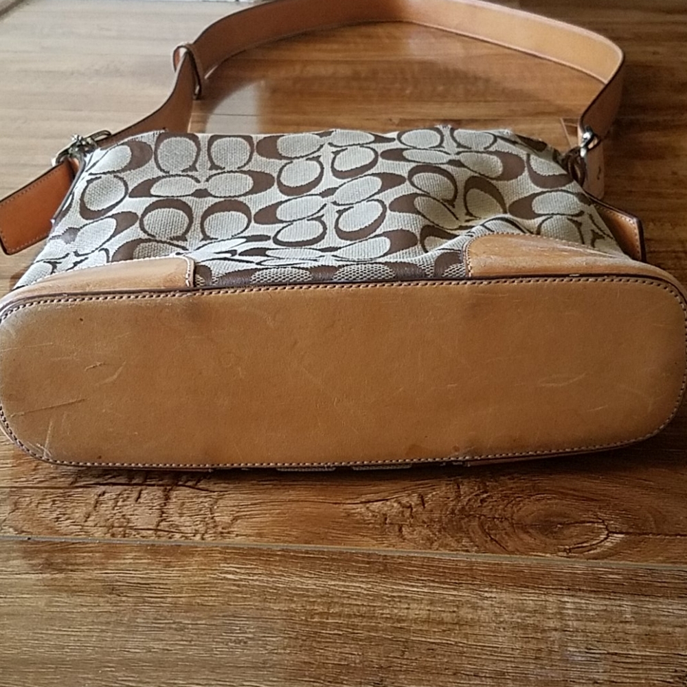 🧡Coach Crossbody bag🧡 - Picture 4 of 7